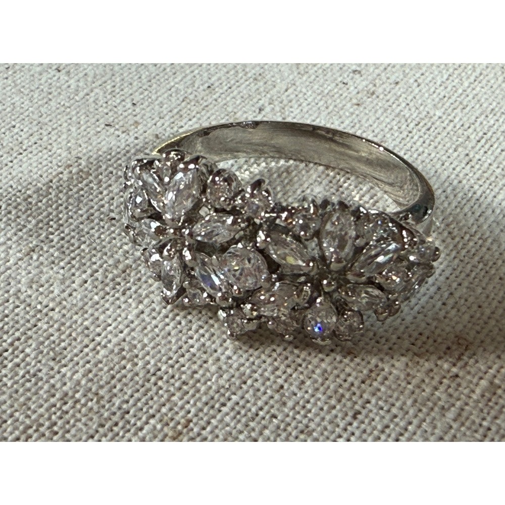 Silver Tone Marquise Cluster Cubic Zirconia Cocktail Ring Size 7 - Picture 2 of 7